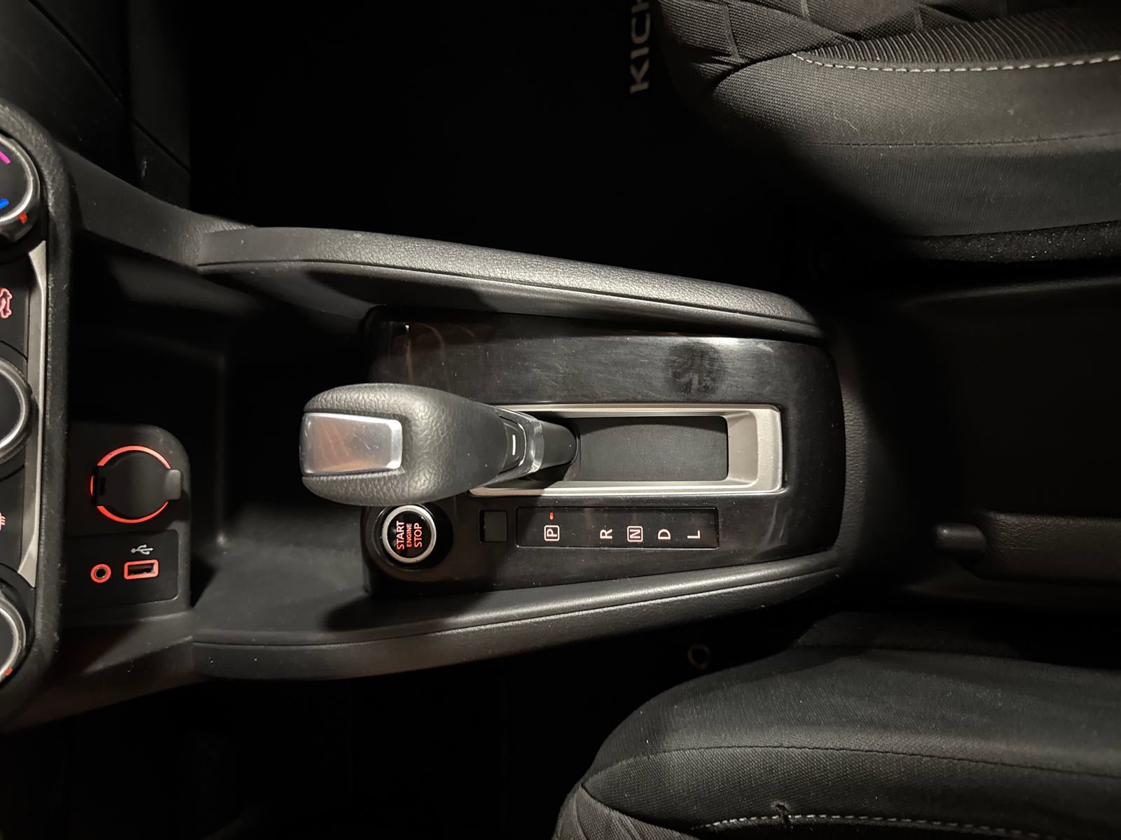 Used 2021 Nissan Kicks S FWD image 19