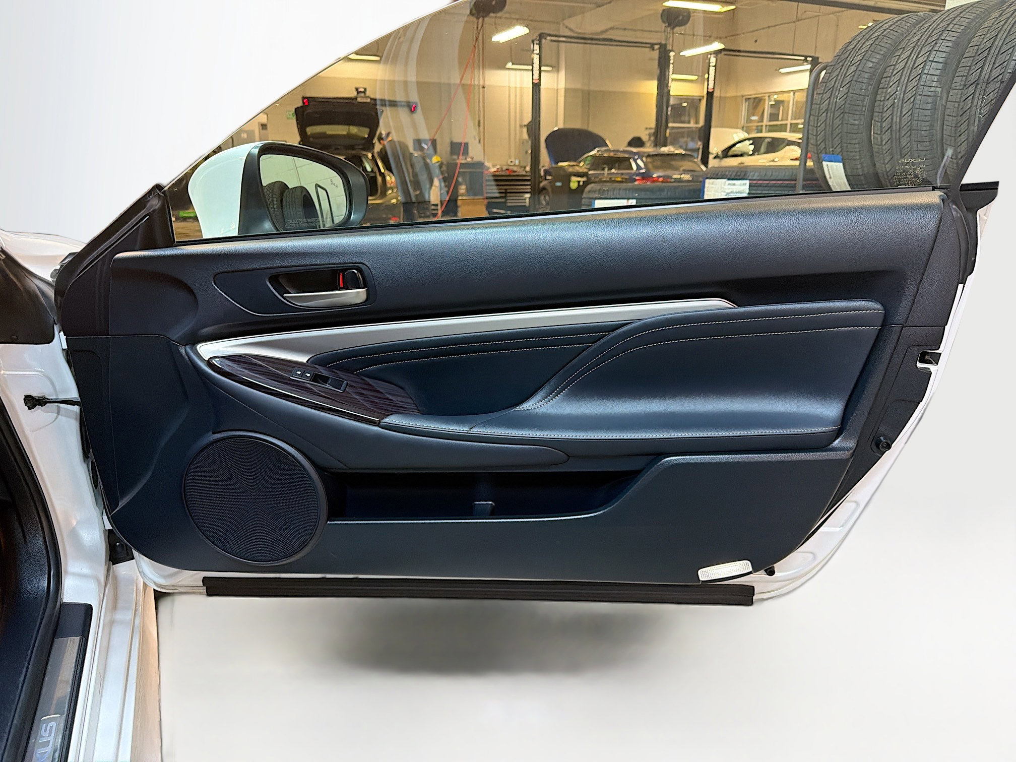 Used 2016 Lexus RC 300 AWD image 31