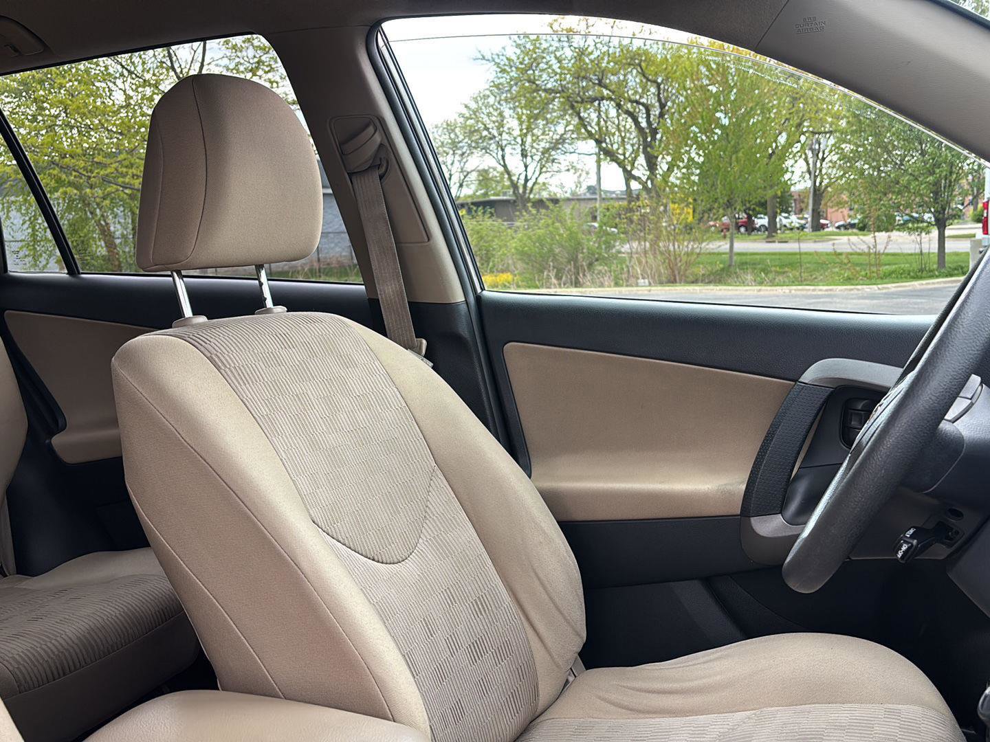 Used 2012 Toyota RAV4 4WD w/ Value Pkg image 14