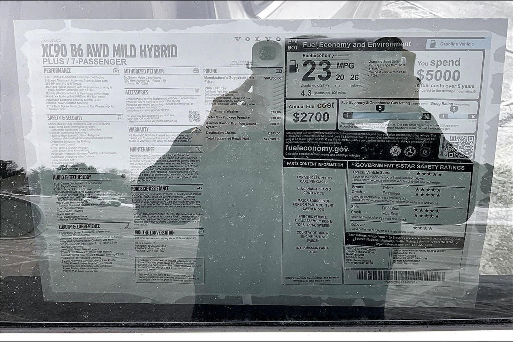 New 2026 Volvo XC90 B6 Plus w/ Protection Package Premier image 14