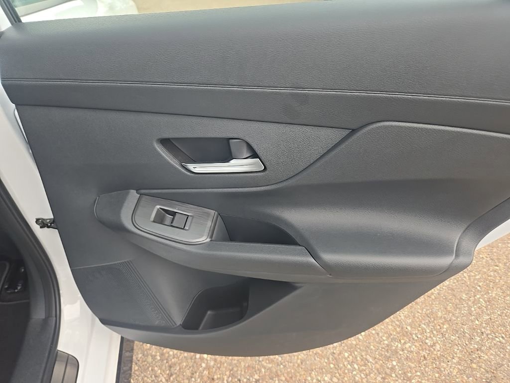 New 2026 Nissan Sentra SR image 27