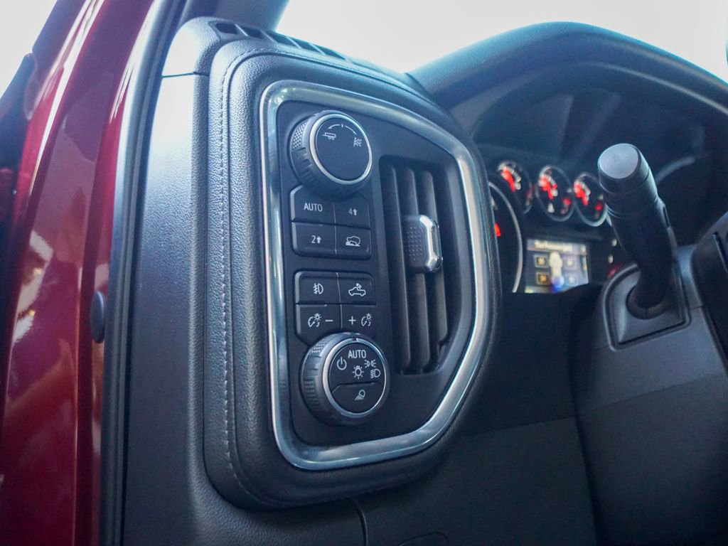 Used 2019 Chevrolet Silverado 1500 RST w/ All-Star Edition image 22