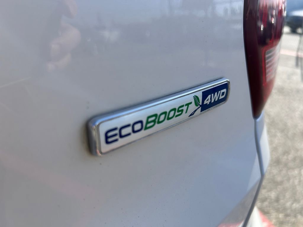 Used 2016 Ford Explorer Sport w/ Equipment Group 401A AWD/4WD image 32