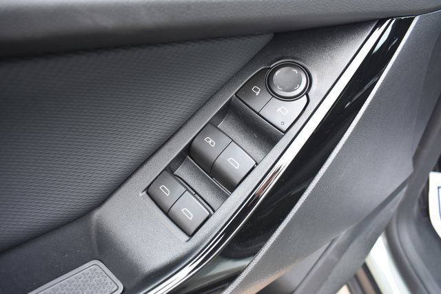 New 2026 Chevrolet Equinox LT image 12