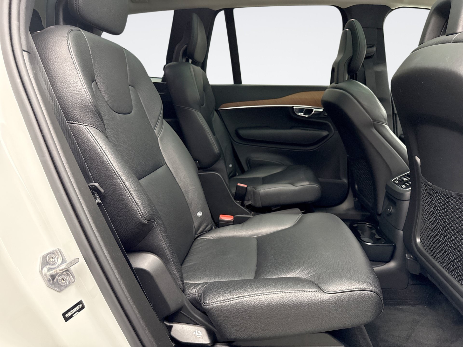 Used 2021 Volvo XC90 T8 Inscription Expression w/ Advanced Package AWD/4WD image 20