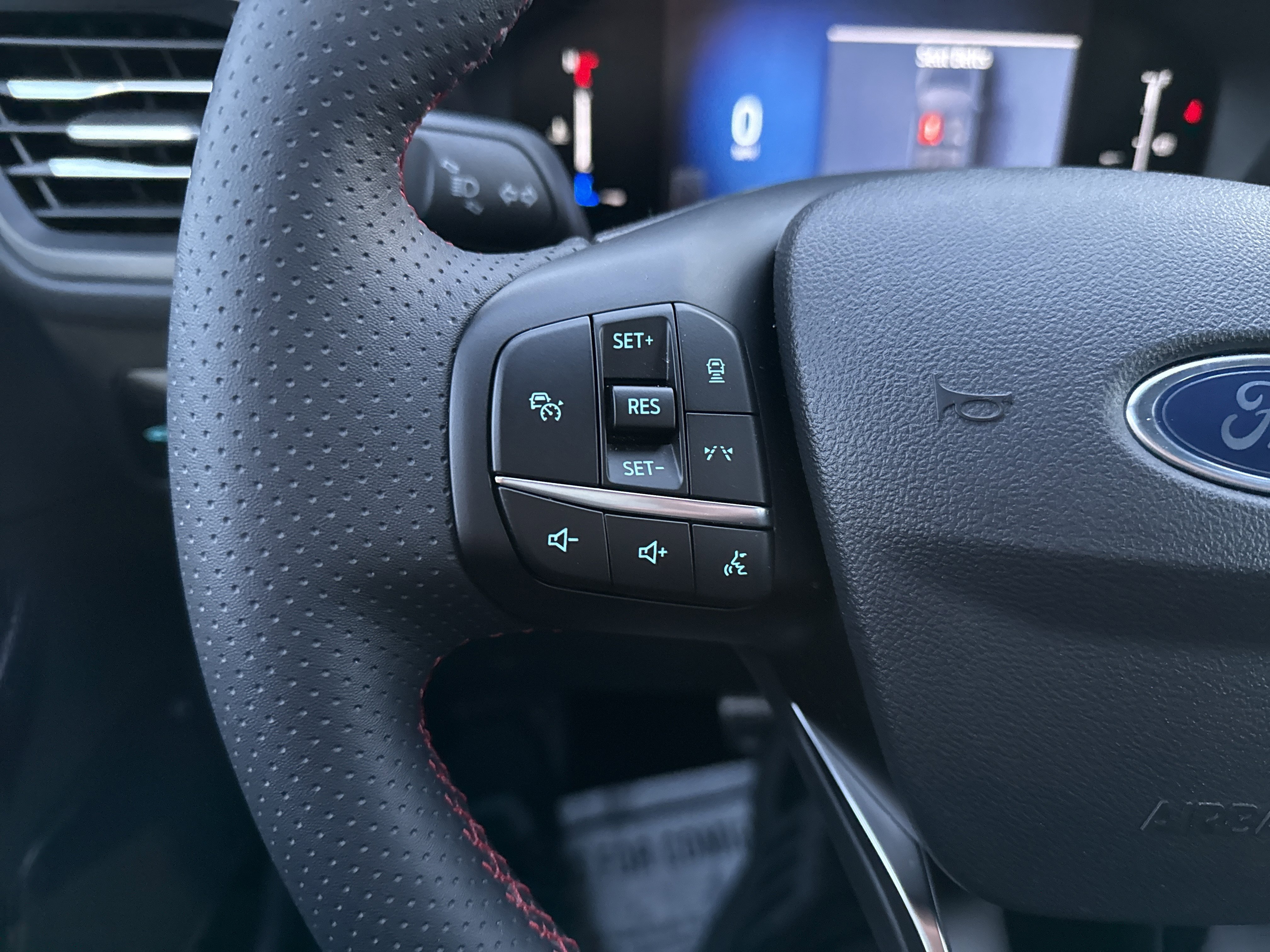 Used 2023 Ford Escape ST-Line w/ Tech Pack #1 image 19