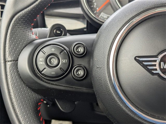 Used 2021 MINI Cooper S w/ Premium Package image 26