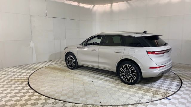 Used 2020 Lincoln Corsair Reserve w/ Equipment Group 201A image 6