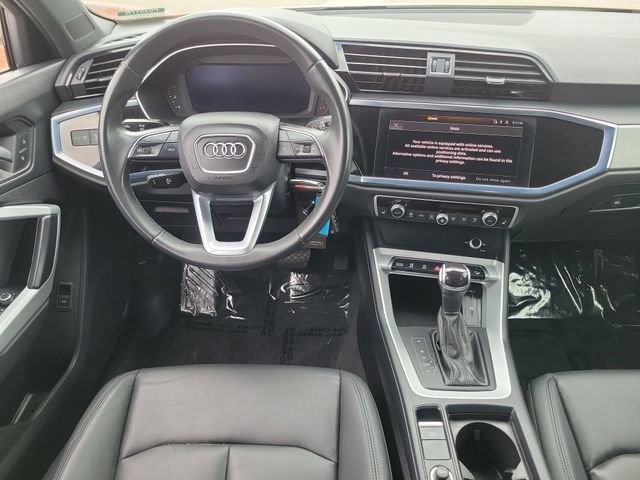 Used 2023 Audi Q3 2.0T Premium AWD/4WD image 3