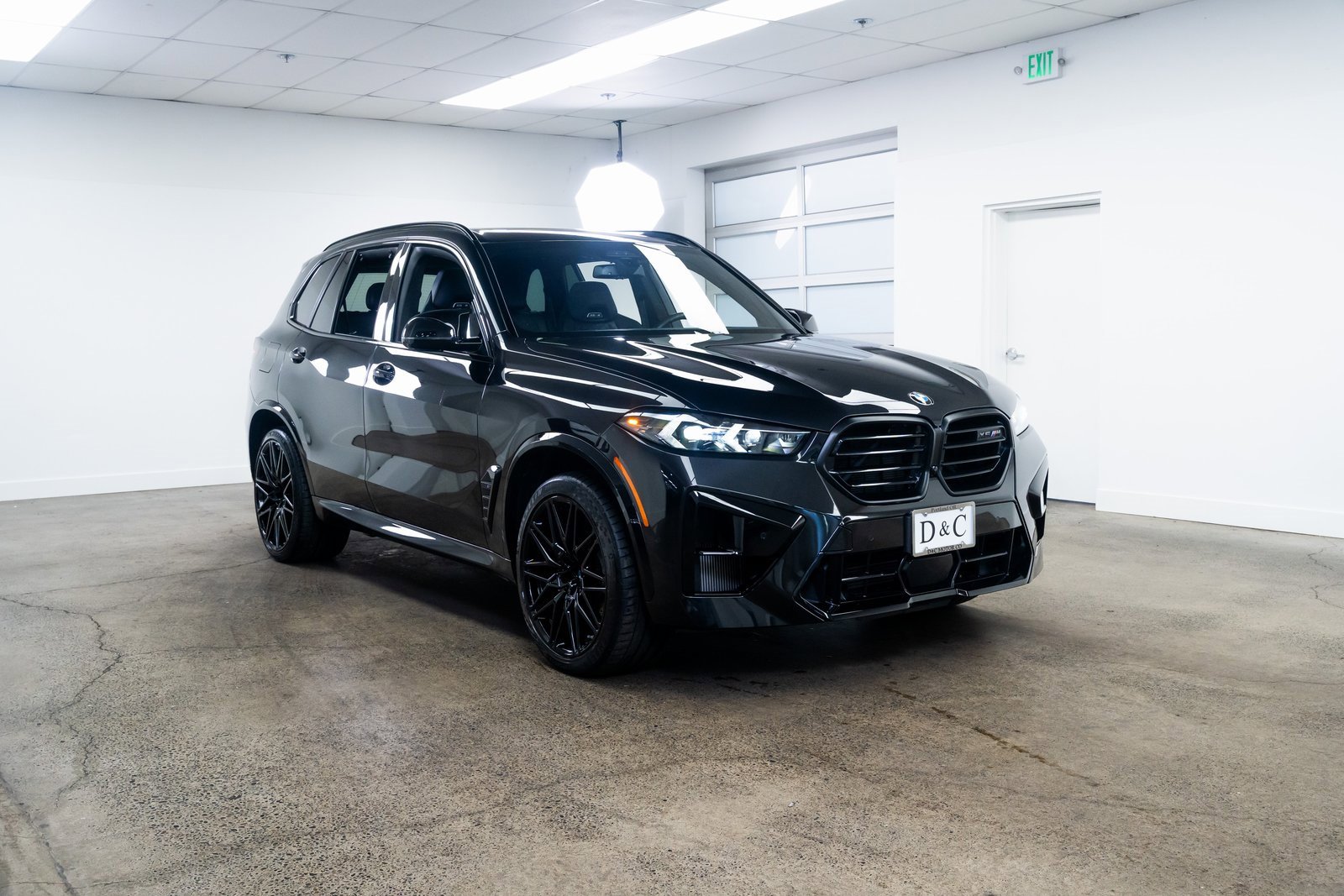 Used 2025 BMW X5 M Competition image 28