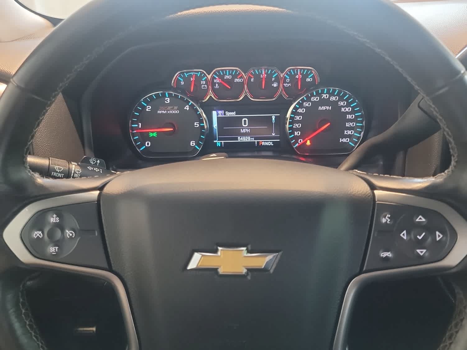 Used 2018 Chevrolet Silverado 1500 LT w/ LT Convenience Package AWD/4WD image 14