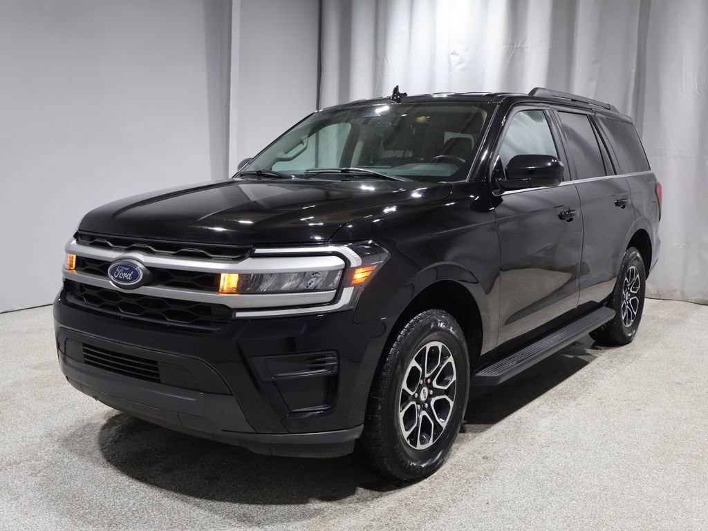 Used 2024 Ford Expedition XLT image 8