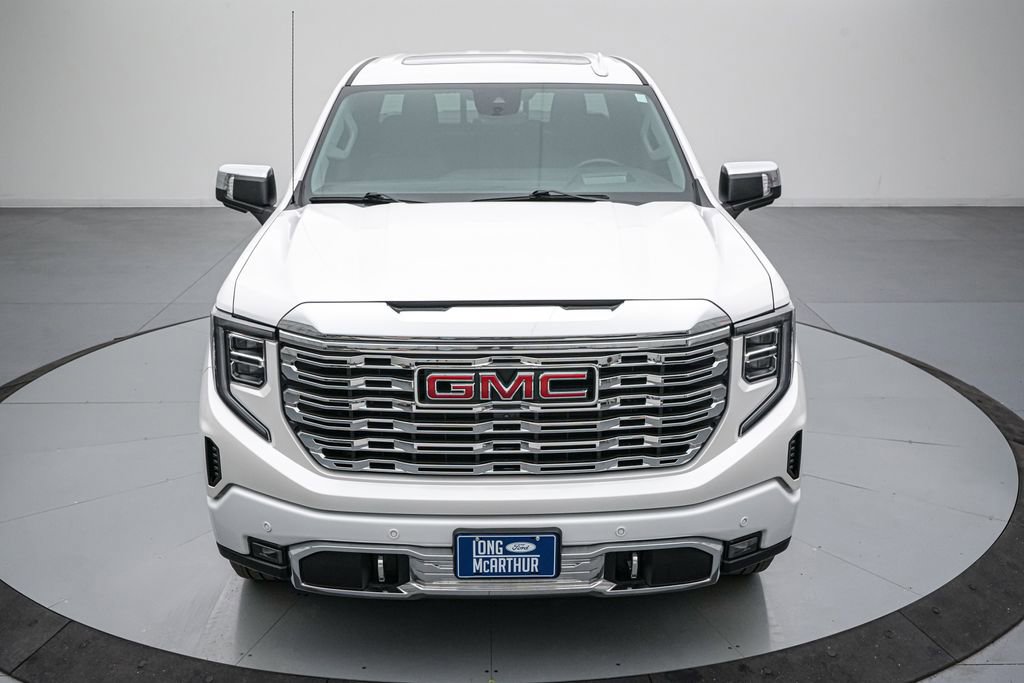 Used 2024 GMC Sierra 1500 Denali w/ Denali Reserve Package AWD/4WD image 11