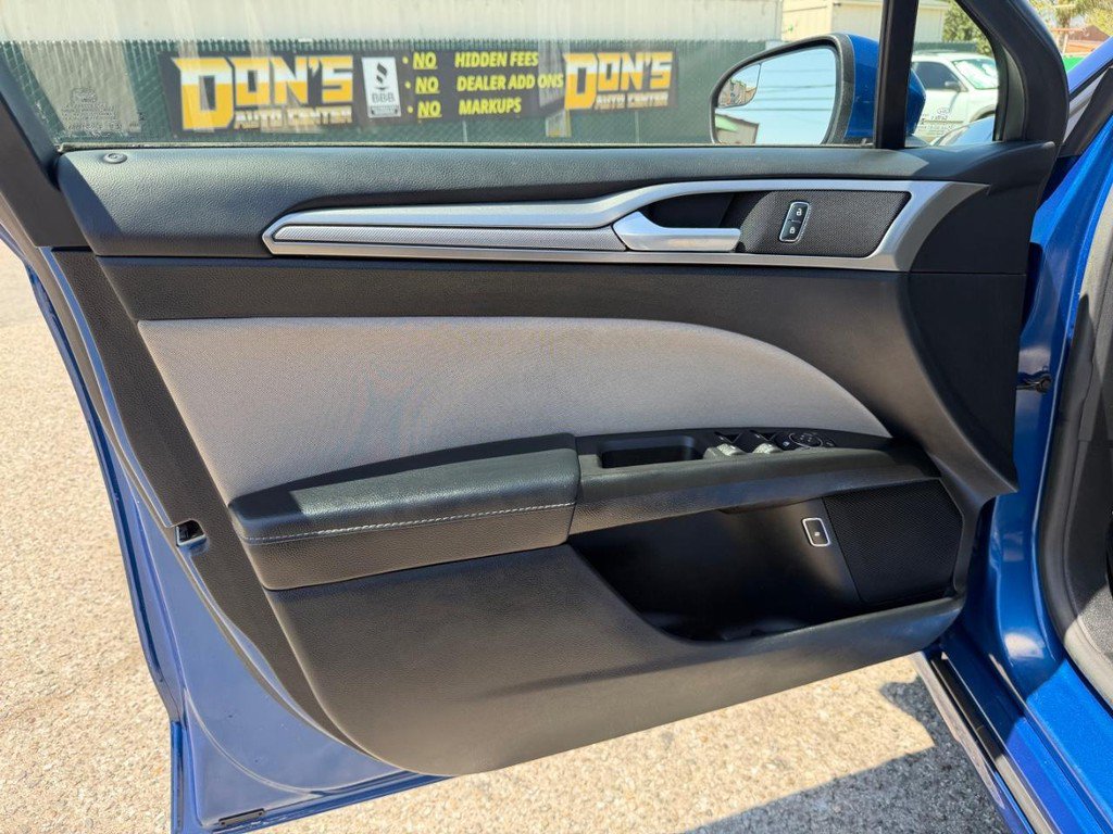 Used 2017 Ford Fusion S FWD image 15