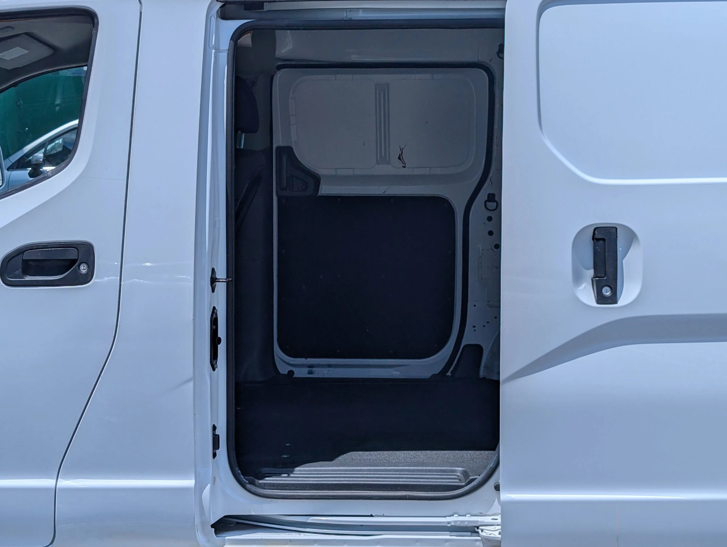 Used 2021 Nissan NV200 SV FWD image 13