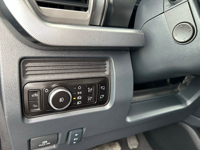 Used 2025 Ford F350 Platinum image 33