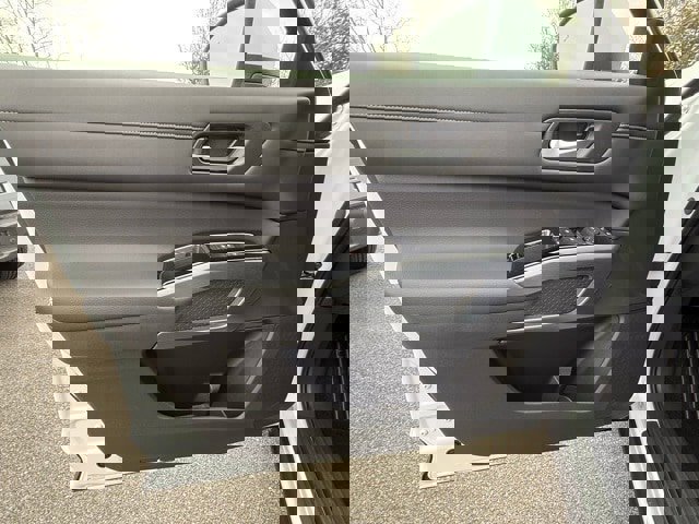 New 2025 Nissan Pathfinder SL w/ Black Appearance Package image 10