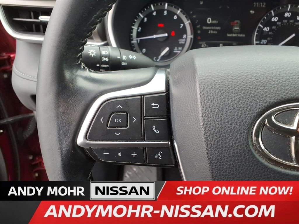 Used 2021 Toyota Highlander XLE image 20