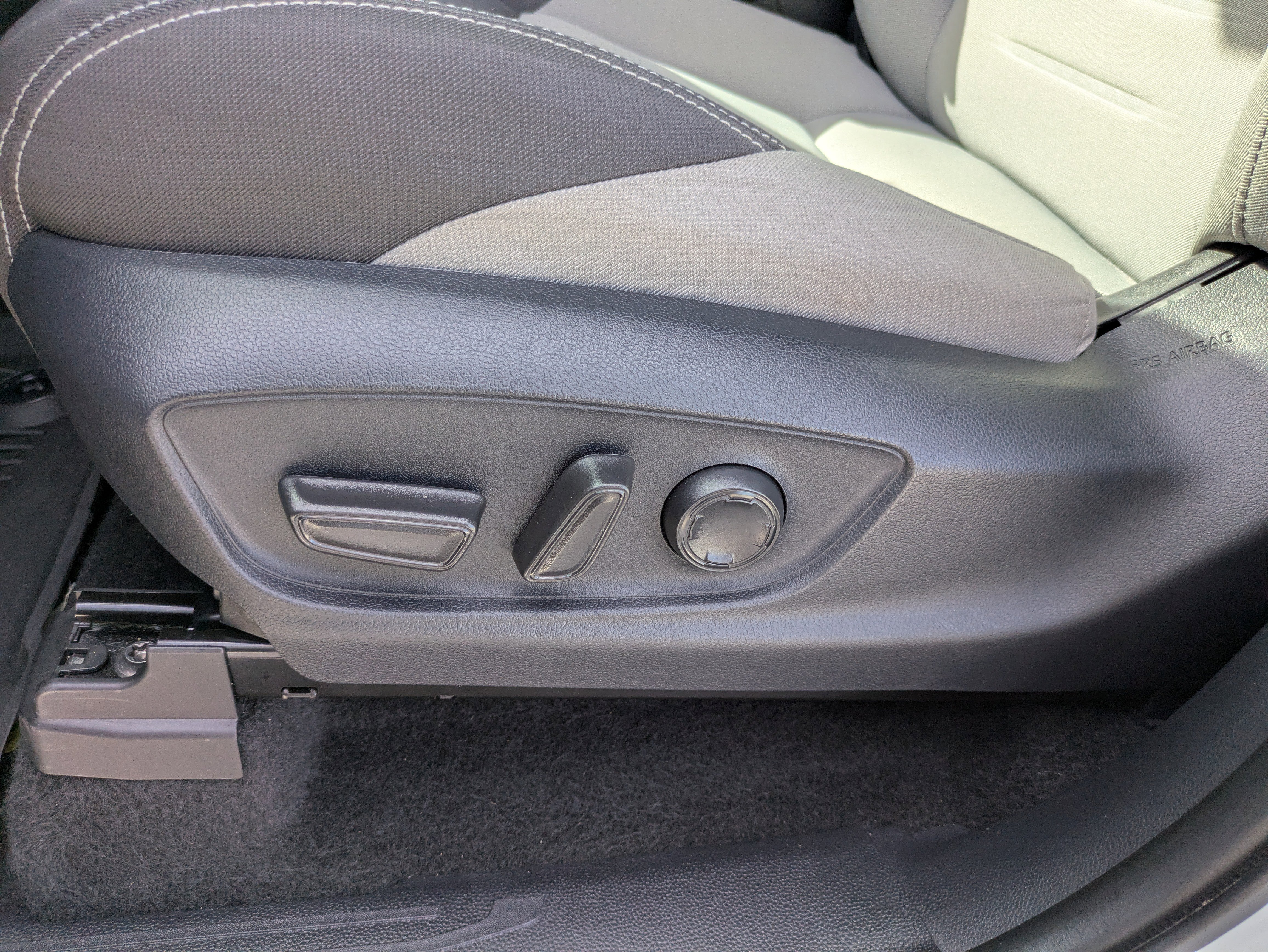 Used 2024 Toyota Tacoma TRD Sport w/ TRD Sport Upgrade Package image 12