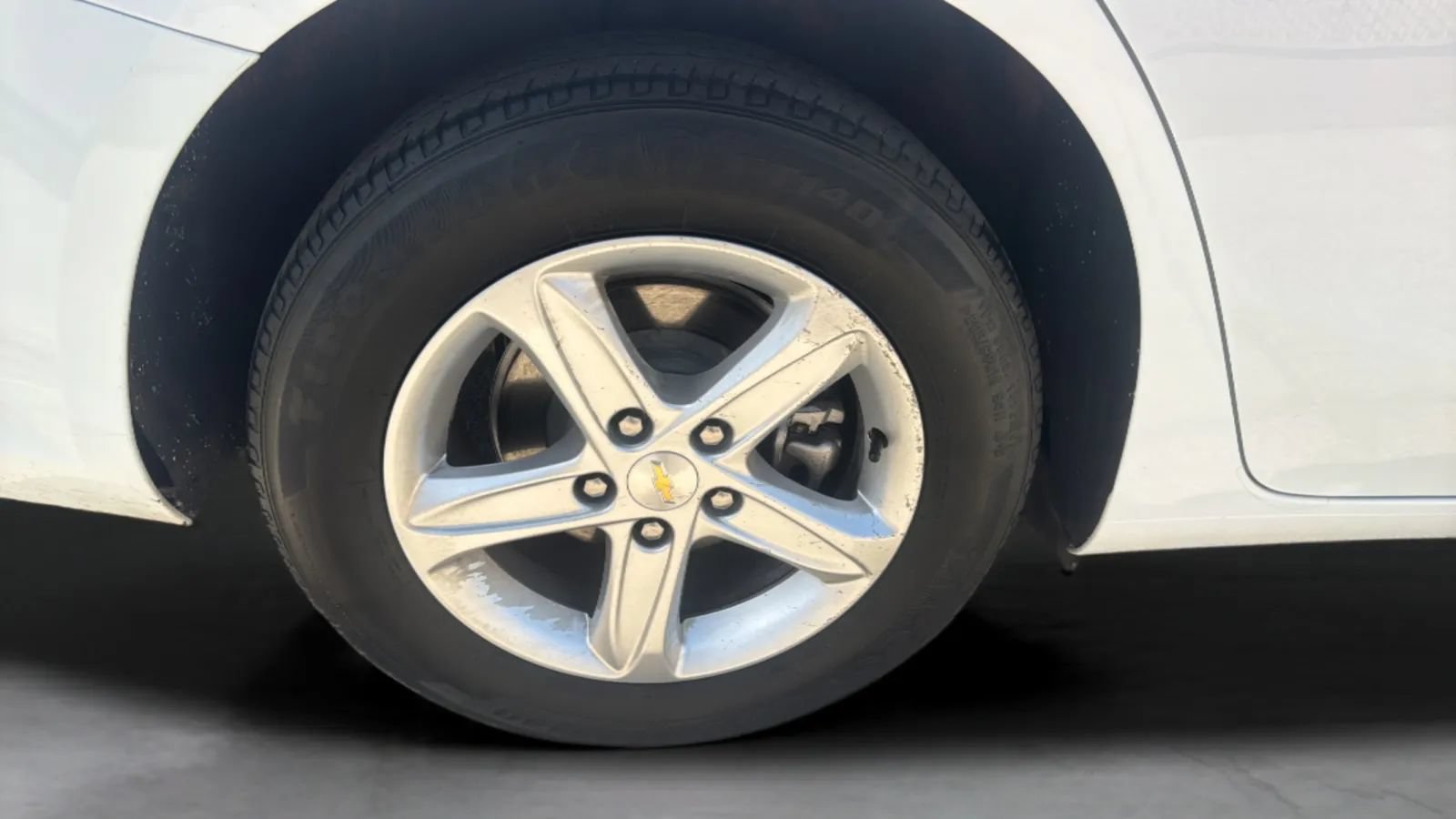 Used 2025 Chevrolet Malibu LS FWD image 33
