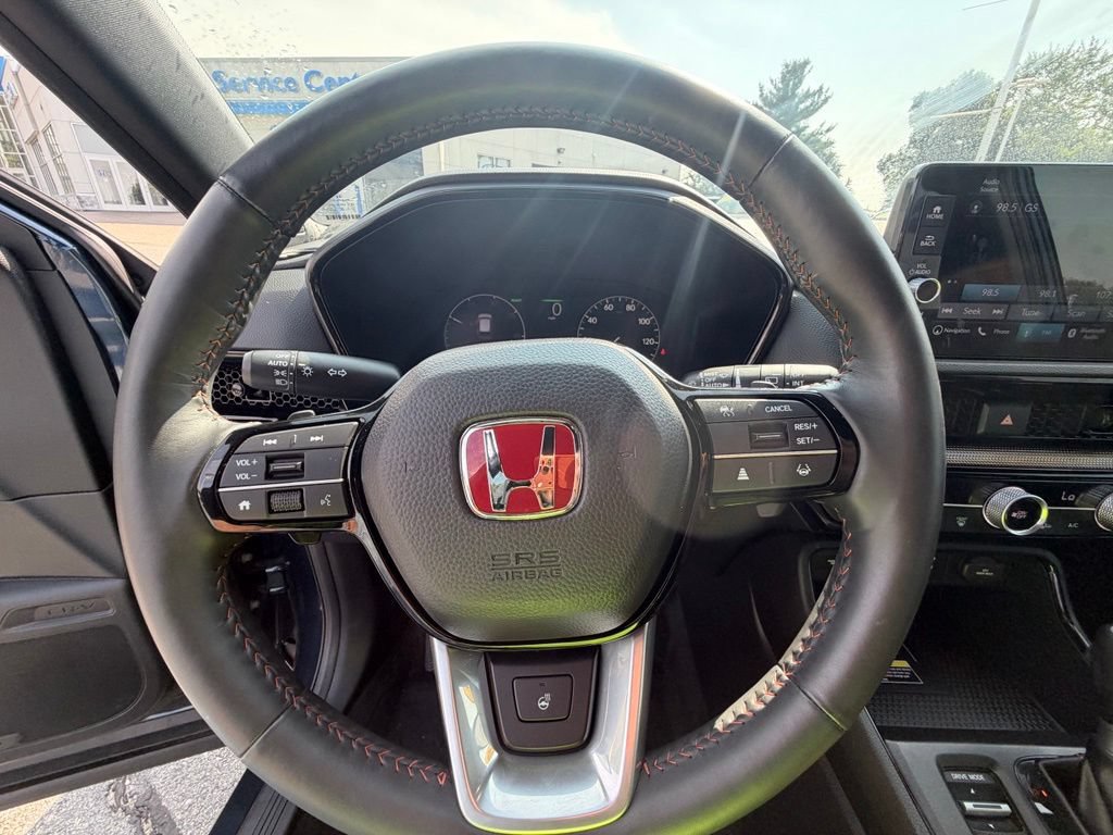 Used 2024 Honda CR-V Sport Touring image 18