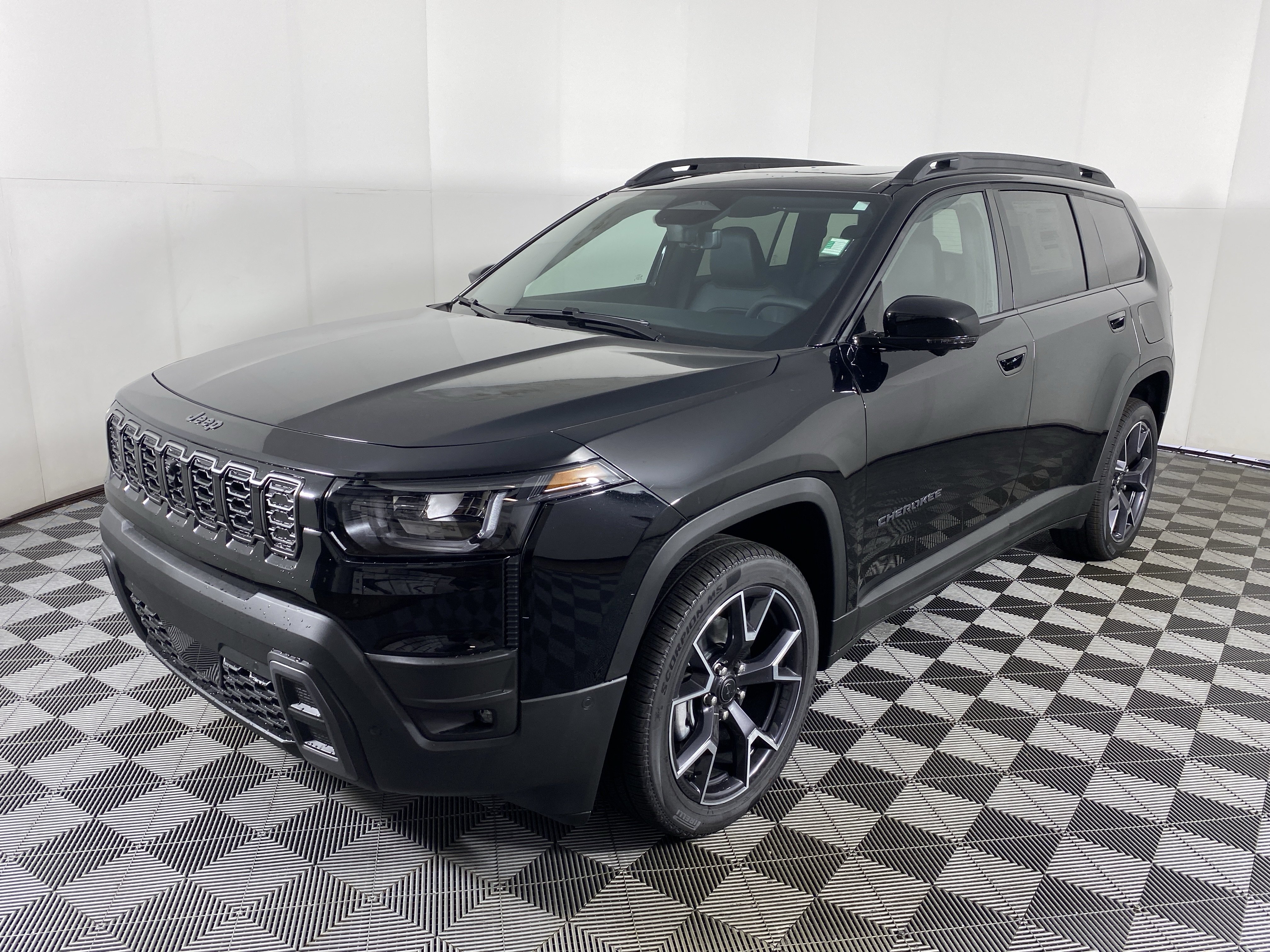 New 2026 Jeep Cherokee Overland w/ Advanced Pro Tech Group AWD/4WD image 11