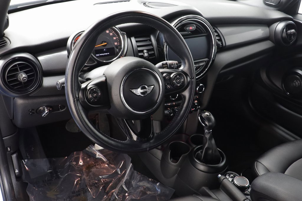 Used 2018 MINI Cooper Convertible image 7