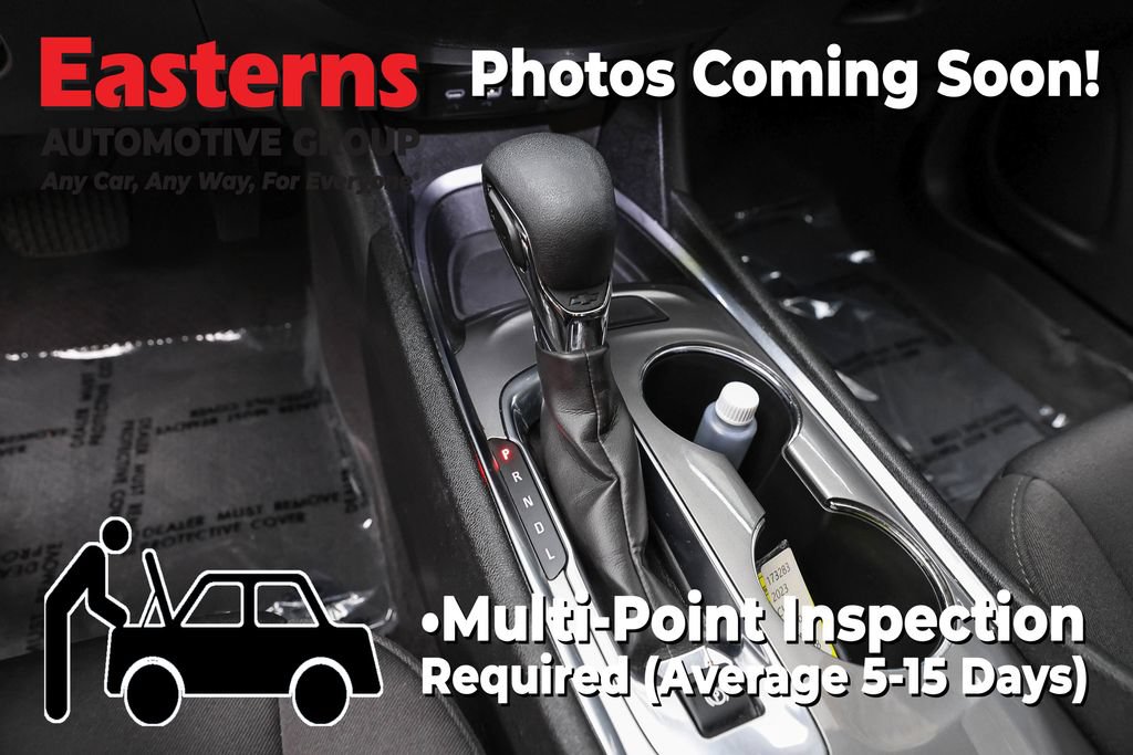 Used 2023 Chevrolet Malibu LT FWD image 13