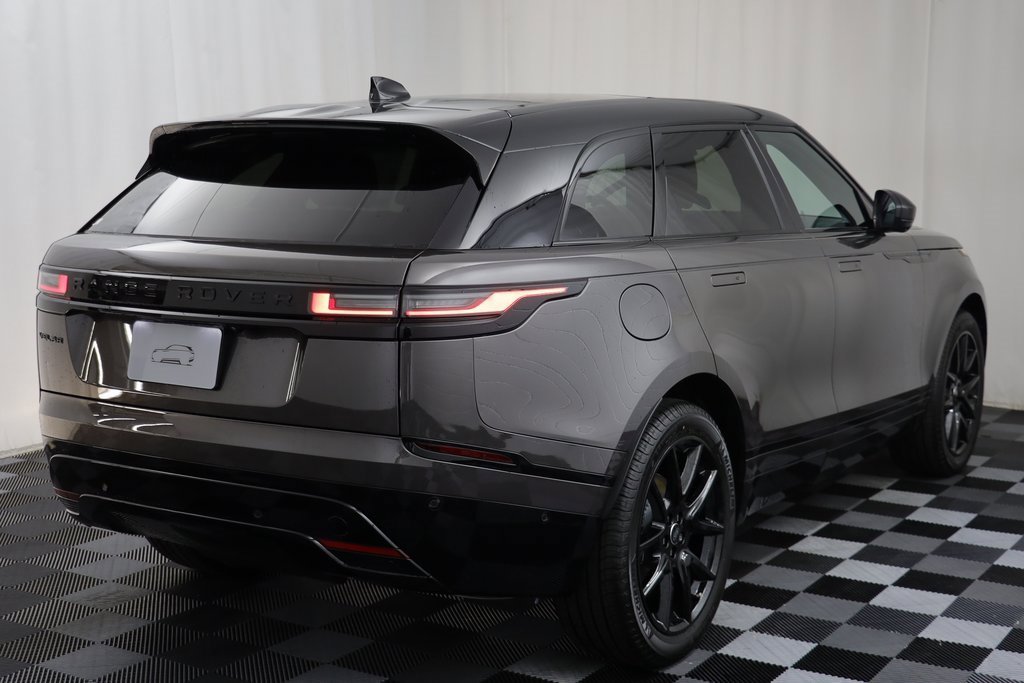 New 2026 Land Rover Range Rover Velar Dynamic SE image 19