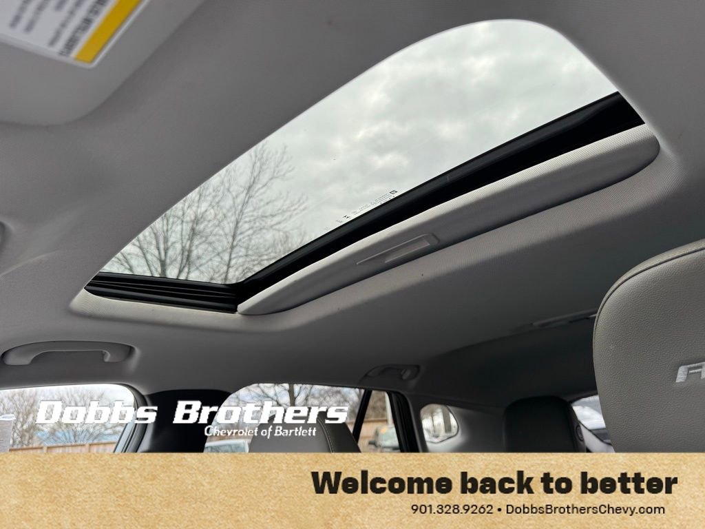 Used 2025 Chevrolet Trax ACTIV w/ Sunroof Package image 28