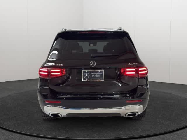 Certified 2026 Mercedes-Benz GLB 250 4MATIC image 5