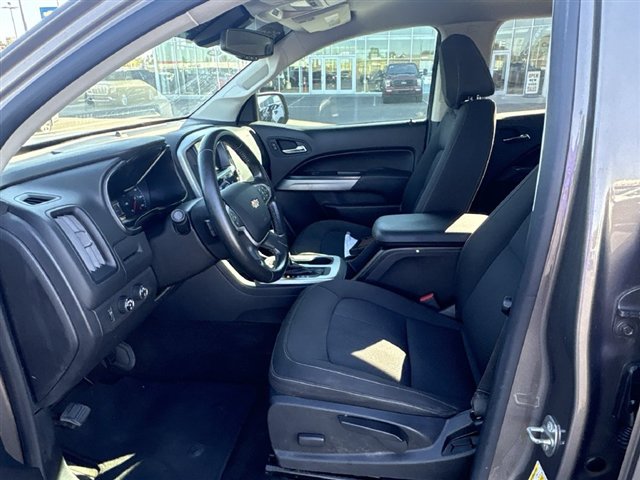 Used 2016 Chevrolet Colorado LT w/ LT Convenience Package AWD/4WD image 17
