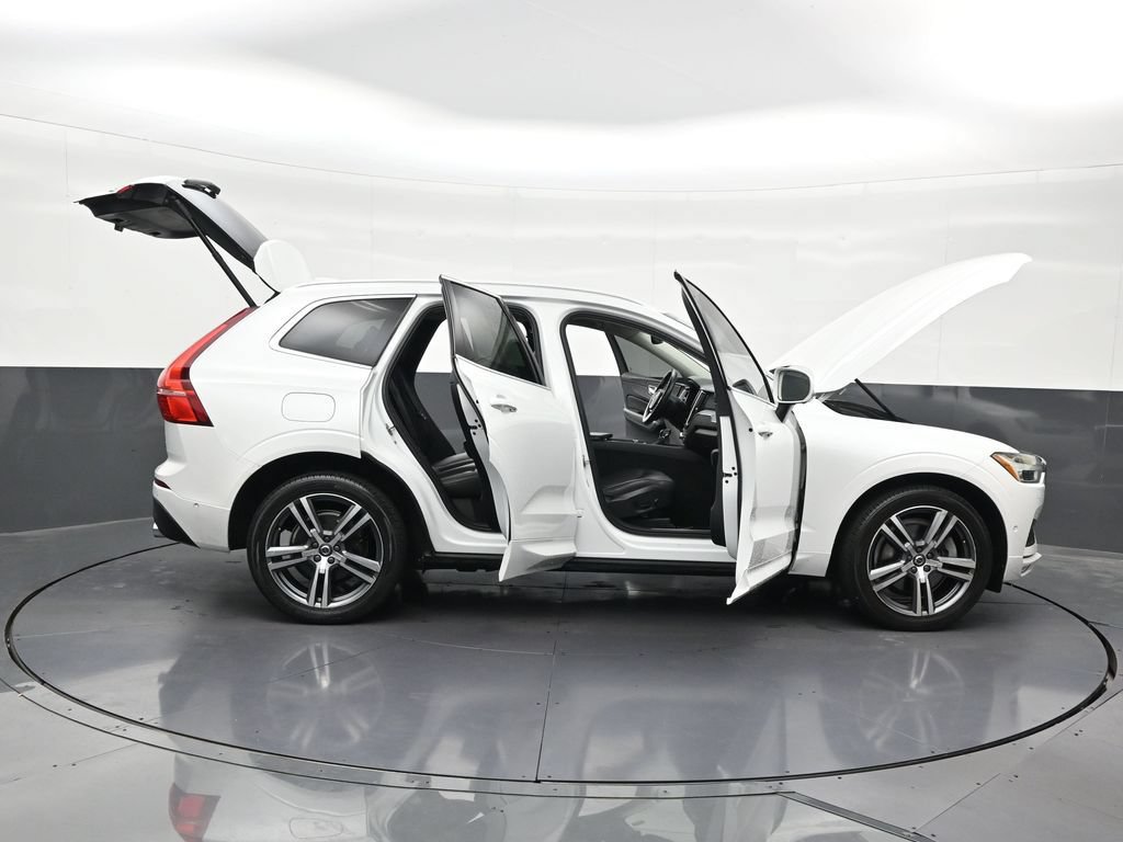 Used 2018 Volvo XC60 T6 Momentum w/ Advanced Package AWD/4WD image 31