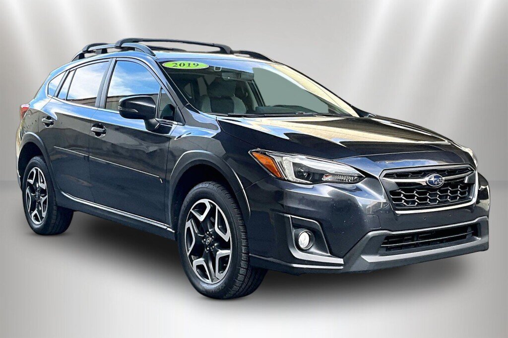 Used 2019 Subaru Crosstrek 2.0i Limited w/ Moonroof Package w/Navigation