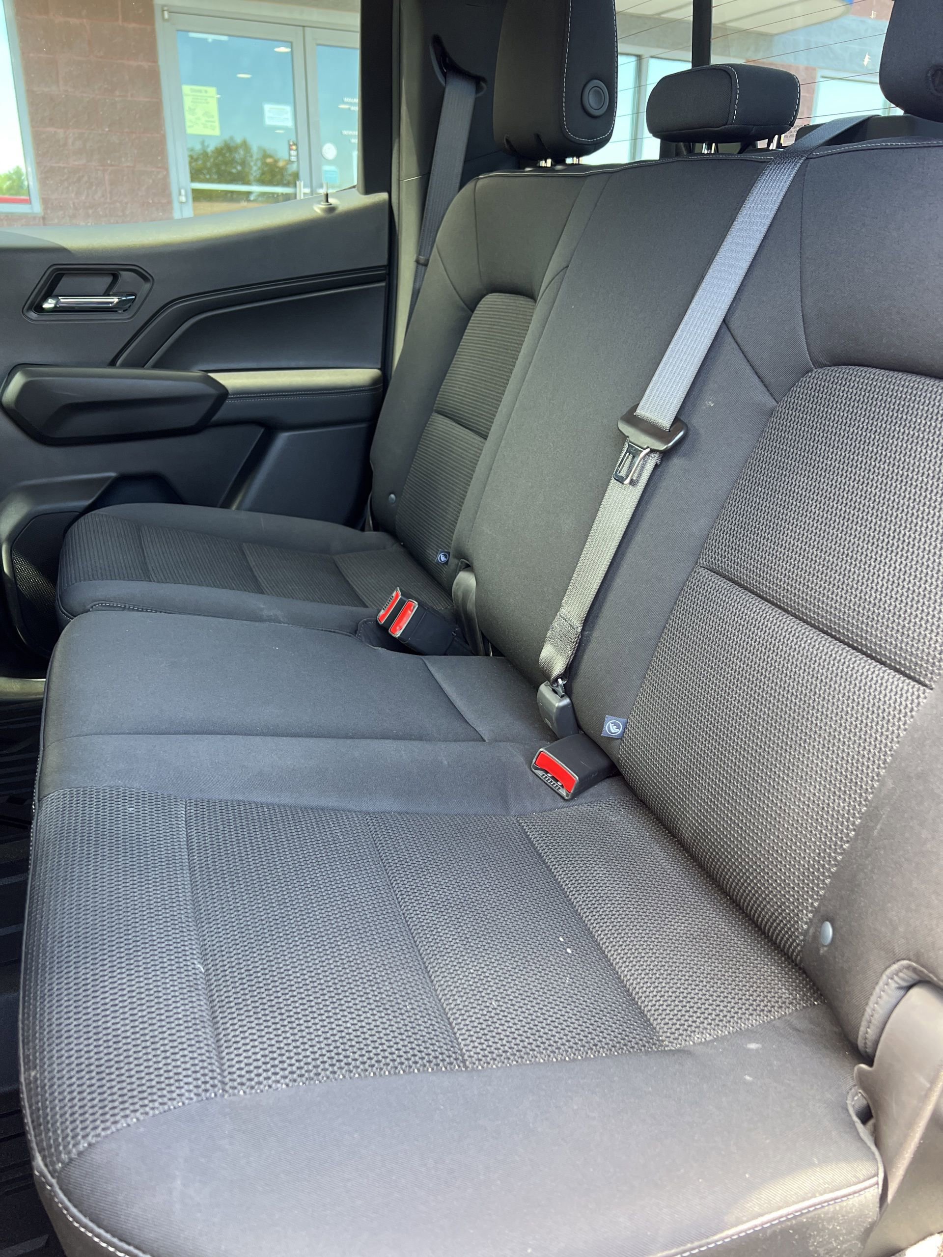 Used 2023 Chevrolet Colorado LT w/ LT Convenience Package II AWD/4WD image 25