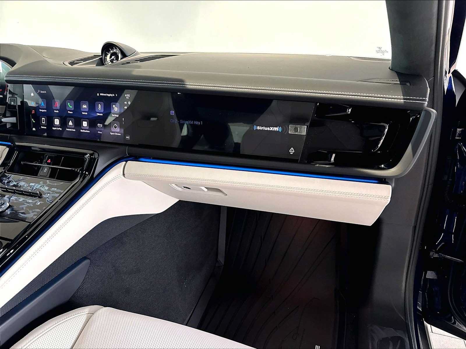 New 2026 Porsche Panamera 4 AWD/4WD image 21