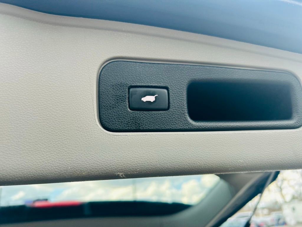 Used 2015 Honda Odyssey EX-L image 12