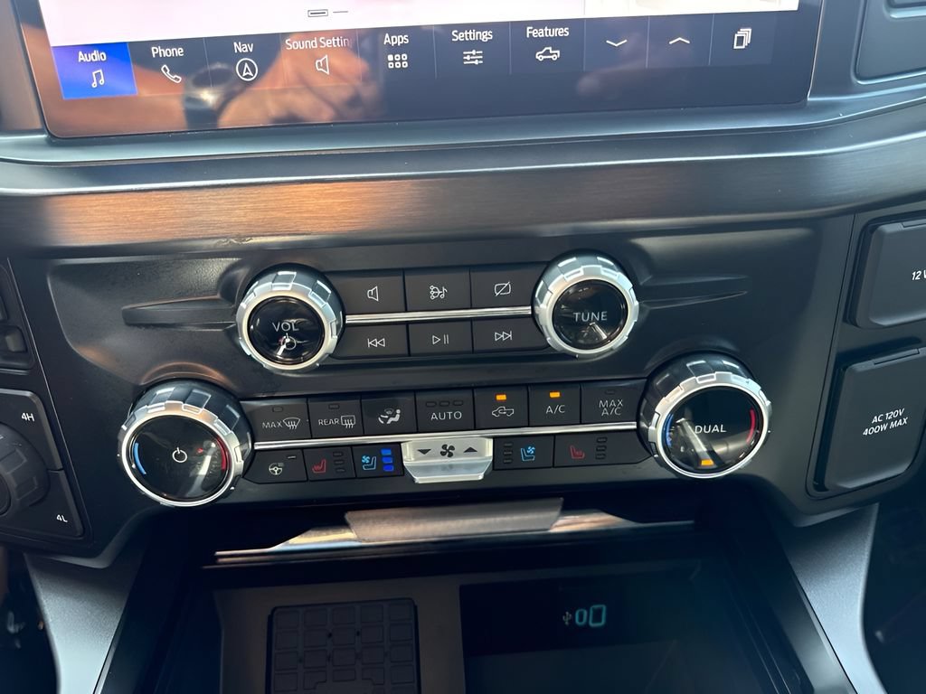 Used 2023 Ford F350 Lariat w/ Chrome Package AWD/4WD image 15