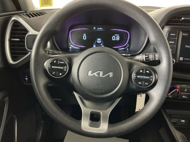 Used 2024 Kia Soul LX w/ Option Group 015 FWD image 16