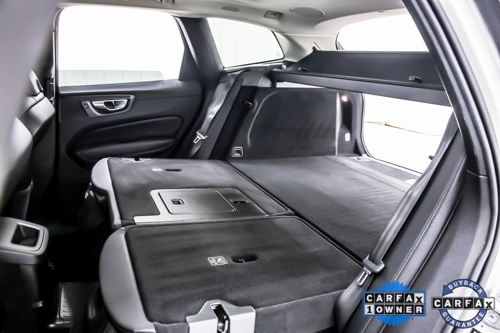 Used 2022 Volvo XC60 T8 Inscription Expression w/ Advanced Package image 37