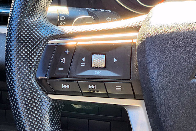 Used 2022 Mitsubishi Outlander ES AWD/4WD image 13
