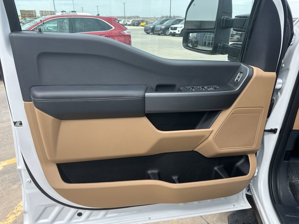 New 2026 Ford F250 XLT image 11