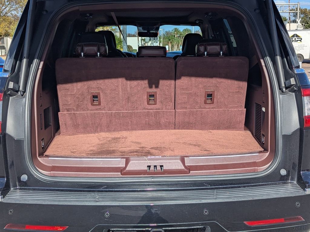 Used 2021 Lincoln Navigator Black Label image 8