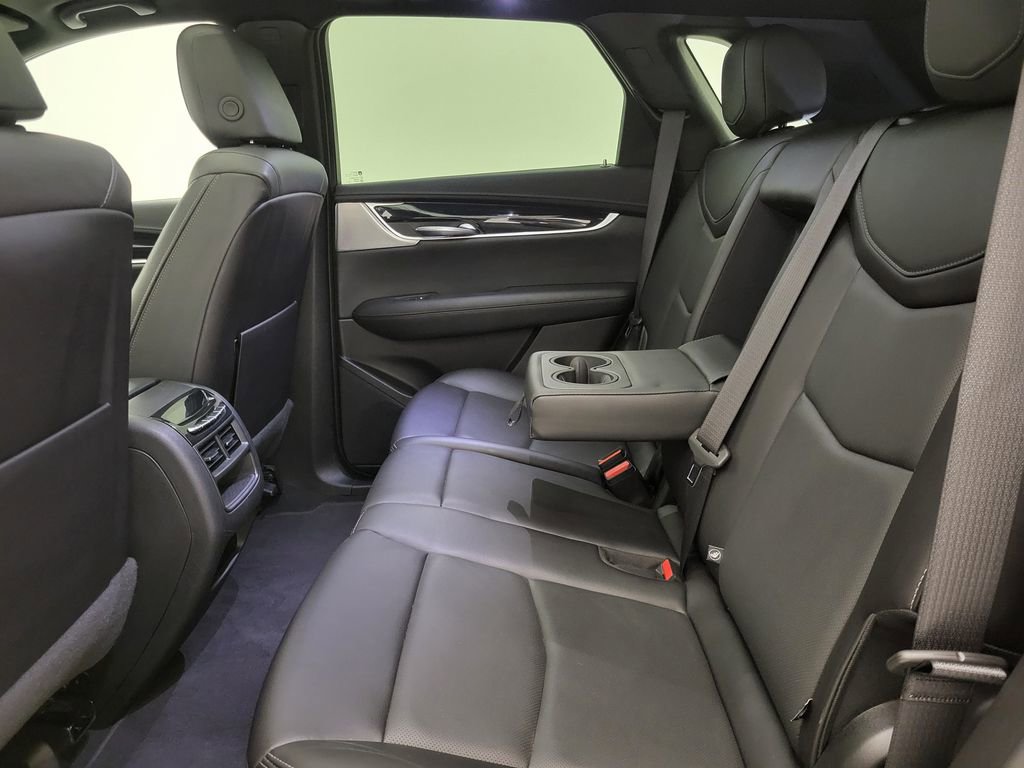 Used 2024 Cadillac XT5 Premium Luxury image 49