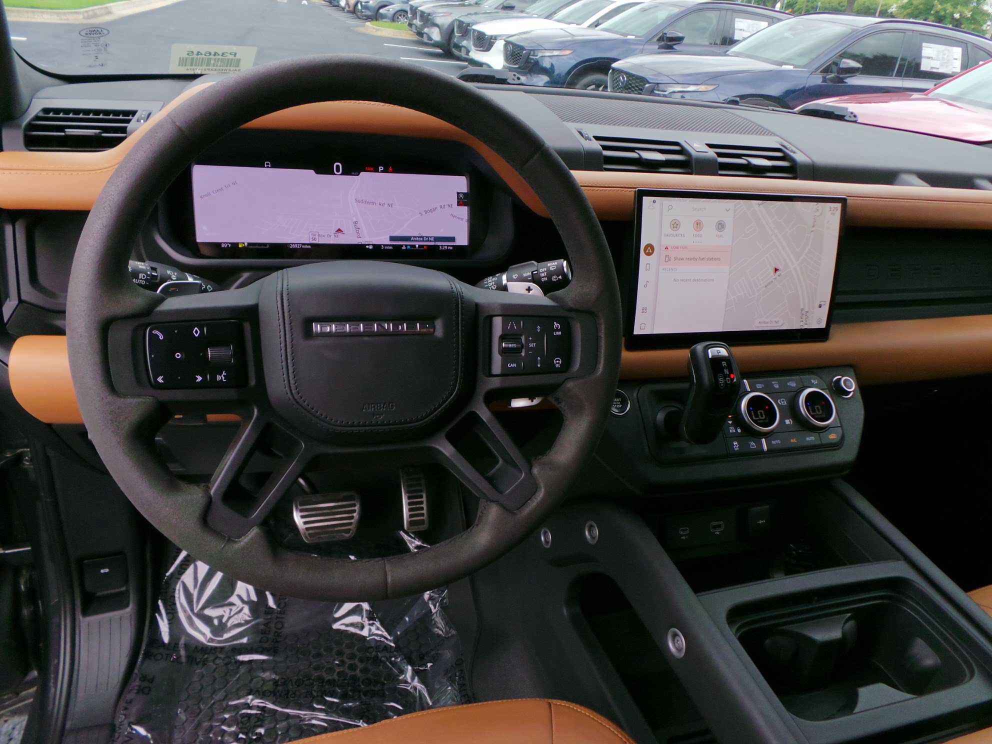 Used 2023 Land Rover Defender 110 V8 AWD/4WD image 35