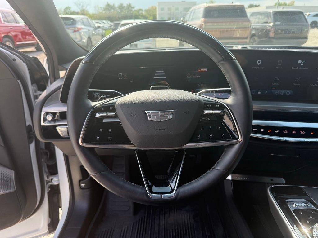 Certified 2024 Cadillac Lyriq Luxury w/ LPO, Floor Liner Package image 20