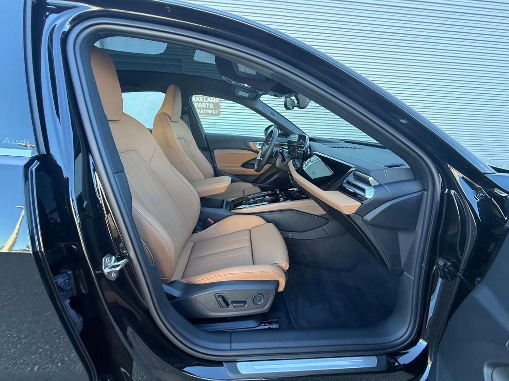 Used 2025 Audi A5 2.0T Premium Plus w/ Premium Plus image 28