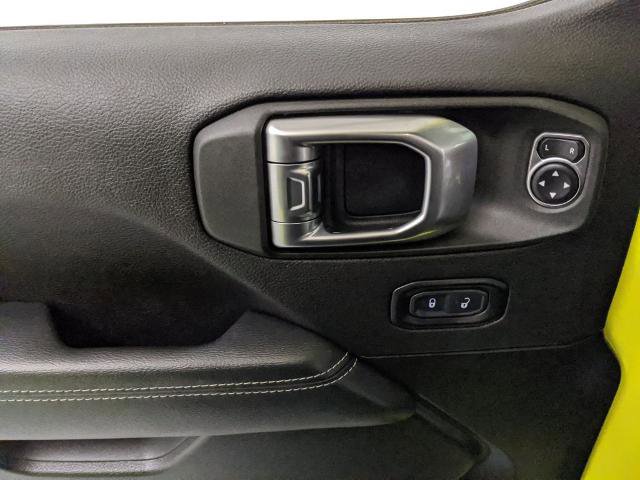 Used 2023 Jeep Wrangler Unlimited Sahara w/ Cold Weather Group image 15