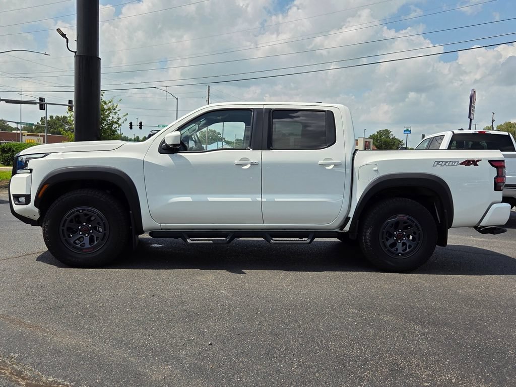 Used 2025 Nissan Frontier PRO-4X w/ Pro Premium Package AWD/4WD image 3