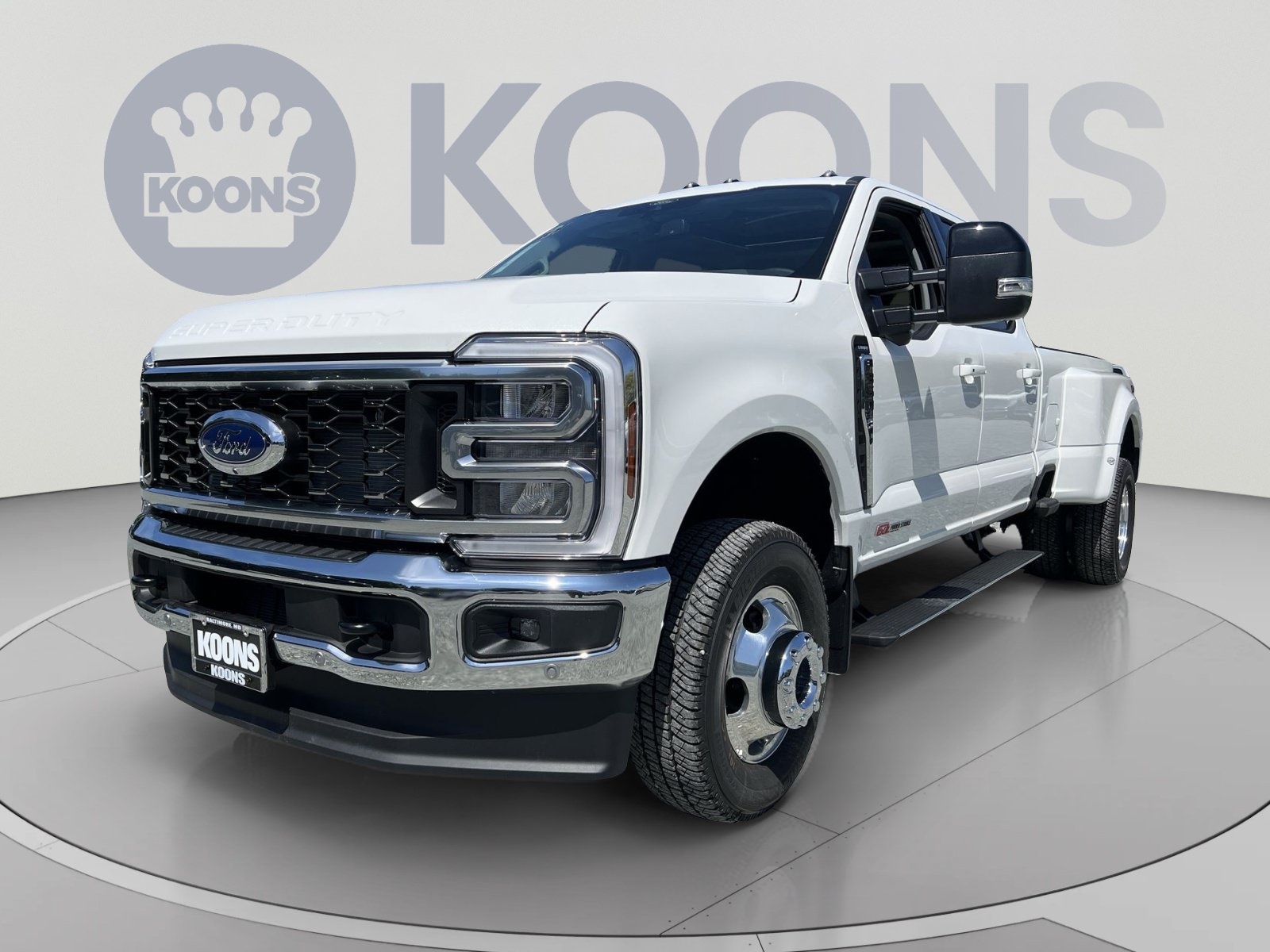 New 2026 Ford F350 Lariat w/ Lariat Ultimate Package